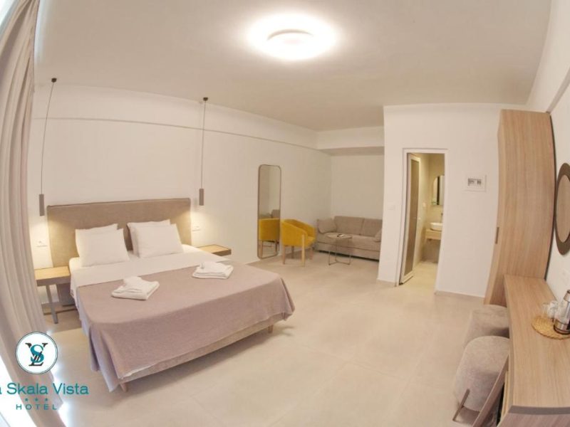 Double Ground Sea View Apartment